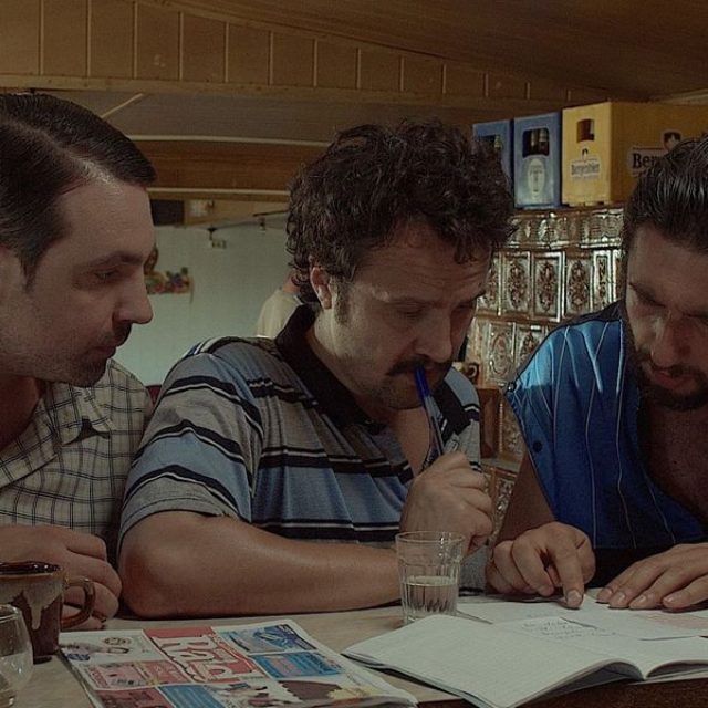 „Două lozuri“, cu Dragoş Bucur, Dorian Boguţă şi Alexandru Papadopol, are poster final