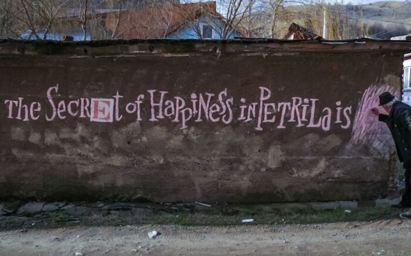 planeta petrila