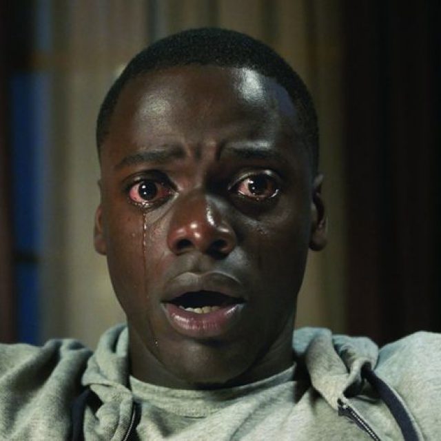 Thrillerul „Get Out“/ „Fugi!“: discriminare și hipnoză