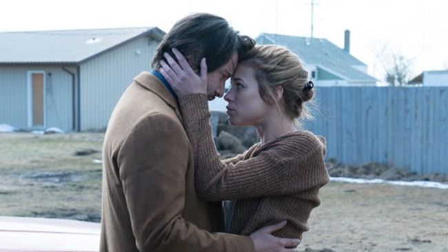 Ana Ularu și Keanu Reeves în filmul „Siberia“