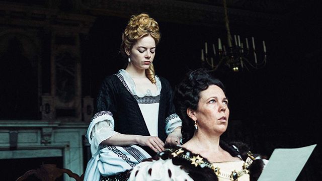 Emma Stone şi Olivia Colman