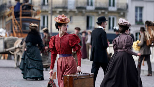 Actriţa Suzanne Lindon (Adèle Meunier) în filmul „Culorile timpului“
